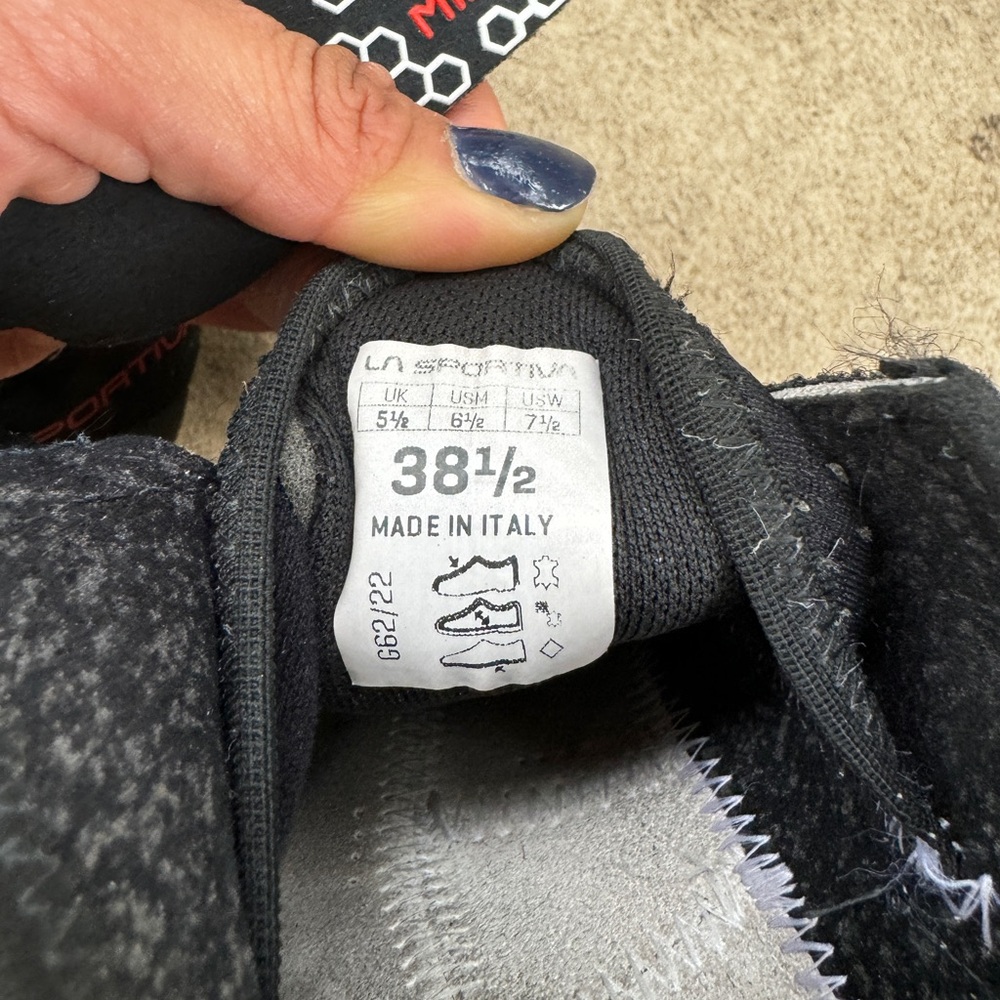 La Sportiva Miura Women’s Climbing Shoes